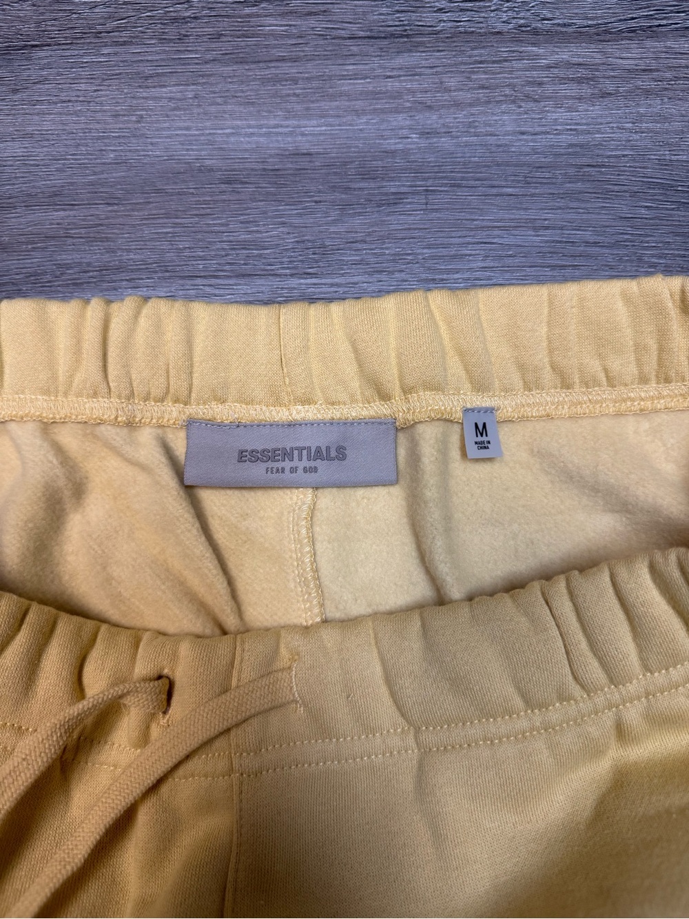 Ss23 fear of god essentials Light Tuscan pant - Picture 3 of 8